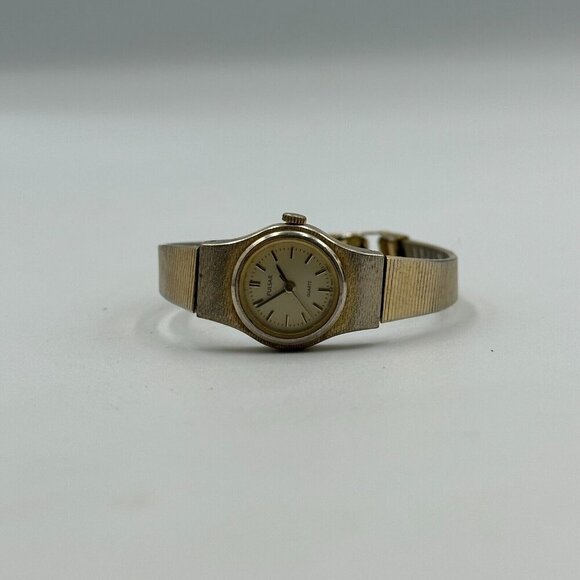 3/$30 Vintage Pulsar Watch Women Gold Tone 23MM Dial Water Resistant 6.5" - Picture 4 of 14